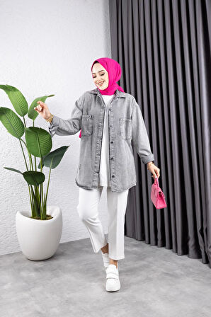 Kadın Taş Detaylı Kar Yıkamalı Denim Kot Ceket