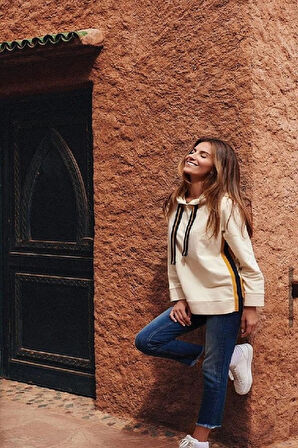 Kapşonlu Yanı Şeritli  Sweatshirt