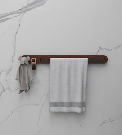 Masif Detaylı Metal Havluluk – Minimalist Duvar Askısı | Ceviz Masif