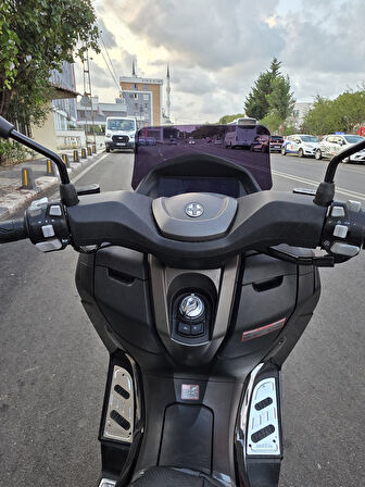 MOTOCAM Arora Max PRO Siperlik Ön Cam 2023-2025 Model 44cm Siyah Renkli 4mm SPOR CAM