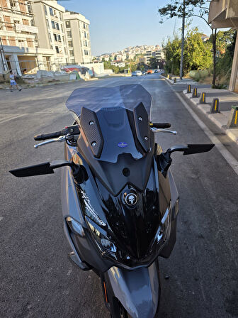 MOTOCAM Sym Maxsym TL 508 Siperlik Ön Cam 2022-2025 Model 41cm Füme Renkli 4mm SPORTİF