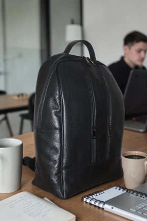 Hakiki Deri Notebook Sırt Çantası Siyah Renk Krispy PF2FM44