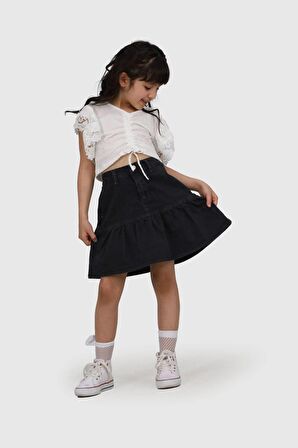 Miniğimin cicileri  büzgülü  krinkıl bluz kot etek