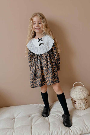 Miniğimin Cicileri Dantel Yakalı Leopar Desenli Fiyonklu Kız Çocuk Elbisesi - Kahve