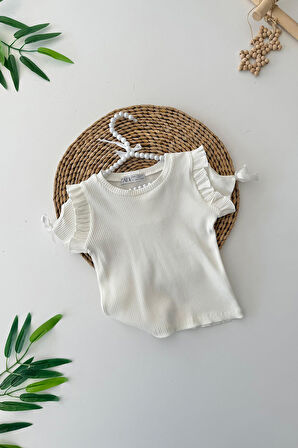 Miniğimin Cicileri Kolları Fiyonk Detaylı Kız Çocuk Badi - Beyaz