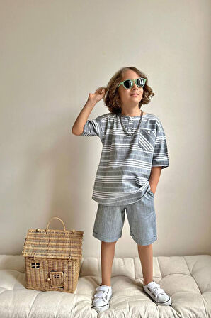 Miniğimin Cicileri Cep Detaylı Tişört Şortlu Keten Erkek Çocuk 2 li Takım - Yeşil