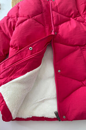 Miniğimin Cicileri Kürk Kapüşonlu Dikiş Desenli Şişme Kız Çocuk Mont - Fuşya