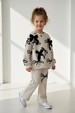 Miniğimin Cicileri Fiyonk Kadife Detaylı Kışlık Kız Çocuk 2 Li Takım - Krem