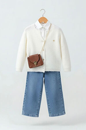 Miniğimin Cicileri Yumuşak Dokulu Kalp Detaylı Hırka  ve Geniş Paça Jean Kız Çocuk Kombini - Beyaz