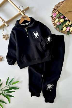 Miniğimin Cicileri Kalp İşleme Detaylı Kışlık Kanguru Cepli Kız Çocuk Takım - Siyah