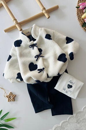 Miniğimin Cicileri Kalp Detaylı Kürklü 3 lü Kız Bebek Kışlık Takım - Lacivert