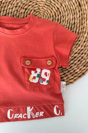 Cepli Nakış Detaylı Erkek Bebek 2’li Takım - Kiremit