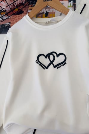 Two Hearts Şerit Detaylı Kız Çocuk Eşofman Takımı - Beyaz