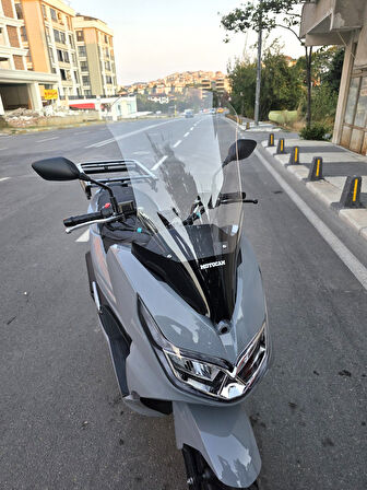 MOTOCAM Motolüx MCX 125 Siperlik Ön Cam 2024-2025 Model 68cm Şeffaf Renkli 4mm