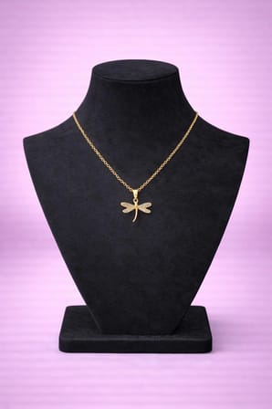 Yusufçuk Figürlü Gold Renk Taşlı Kolye