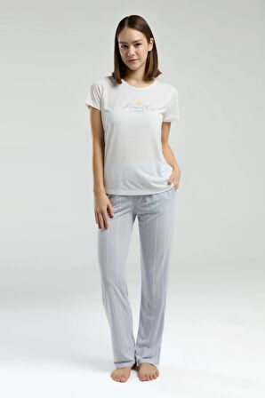 Kadın Yazılı Kısa Kol Çizgili Uzun Pantolon Pijama Takımı