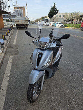 MOTOCAM Piaggio Medley S 150 Ön Cam 2021-2025 Model 54cm Şeffaf Renkli APARATSIZ GÖNDERİLİR
