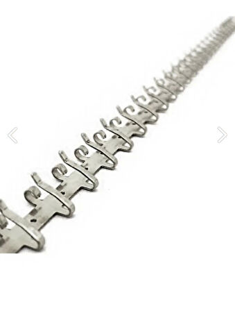 Metal Malzeme Gümüş Renk Bir Metre 92 Kancalı Tesbih&Takı Sergileme Askısı