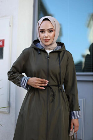 Kadın Fermuarlı Kısa Bondit Trençkot