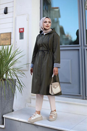 Kadın Fermuarlı Kısa Bondit Trençkot