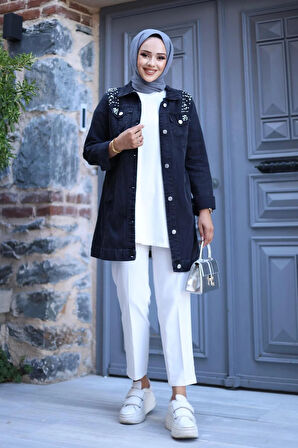 Kadın Boncuk İşlemeli Denim Kot Ceket