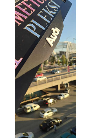 Audi Model Uyumlu Mat Pleksi Plakalık