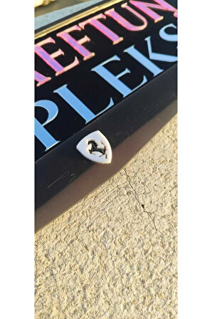 Ferrari Model Uyumlu Mat Pleksi Plakalık