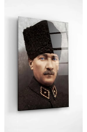 Atatürk Cam Tablo | Sanatsal Duvar Dekoru | Solmayan Canlı Renkler | Mutfak ve Yemek Alanı | Sevdiklerinize Hediyelik | Dayanıklı Cam Yapı