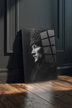 ATATÜRK - Siyah Beyaz Dikey Duvar Dekoratif Cam Tablo - Mustafa Kemal Portre Kırılmaz Temperli Klasik Ofis Salon Koridor UV Baskılı Hediyelik