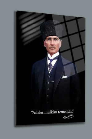 Atatürk Vatan Bayrak Hukuk Bürosu Cam Tablo | Modern Duvar Dekoru | UV Baskılı Canlı Renkler | Ev ve İş Yeri | Yeni Ev Hediyesi | 4mm Kırılmaz Cam