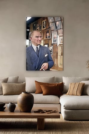 Atatürk Vatan Atatürk Cam Tablo | Dekoratif Duvar Tablosu | UV Baskılı Canlı Renkler | Yatak Odası ve Antre | Doğum Günü Hediyesi | 4mm Kırılmaz Cam