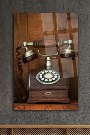 Retro Telefon Cam Tablo | Modern Duvar Dekoru | UV Baskılı Canlı Renkler | Yatak Odası ve Antre | Yeni Ev Hediyesi | 4mm Kırılmaz Cam | Ev ve İş Yeri