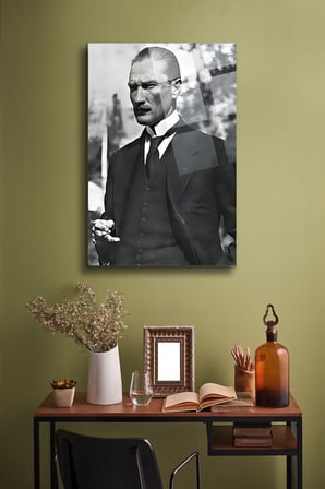 Atatürk Cam Tablo Portre Cam Tablo Duvar Dekoru Atatürk Portresi Kırılmaz Cam Solmaz Baskı 005 | Atatürk Temalı Dekoratif Duvar Tablosu, Salon, ofis ve çalışma alanı dekoru,