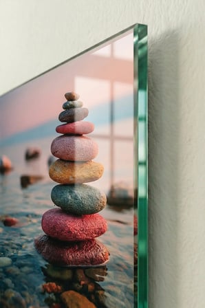 Kırılmaz Cam Tablo 5mm (Kalın) - Ev İşyeri Duvar Dekorasyonu - Soyut TAŞLAR Tasarımlar (DİKEY) - Zen Denge Minimal Huzur Salon Yatak Odası Temperli UV Baskılı Hediyelik
