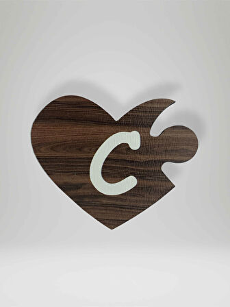 C Harfi (Sol Parça) – Ahşap Puzzle Kalp Harf Magnet – Buzdolabı Süsü – İkili Uyumlu (kod:992)