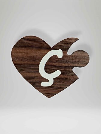 Ç Harfi (Sol Parça) – Ahşap Puzzle Kalp Harf Magnet – Buzdolabı Süsü – İkili Uyumlu (kod:996)