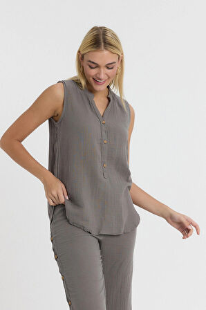 Müslin Hakim Yaka Sıfır Kol Gömlek -1090