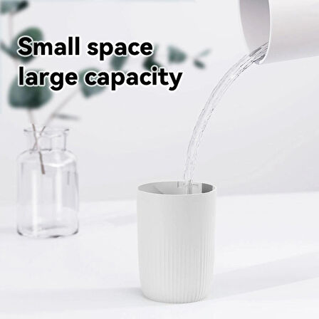 USB Mini Hava Nemlendirici - Sessiz Çalışma, Renkli LED Işık, Taşınabilir Aromaterapi Difüzör 