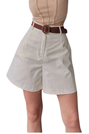 Rahat Kesim Kemerli Mom Şort -Krem