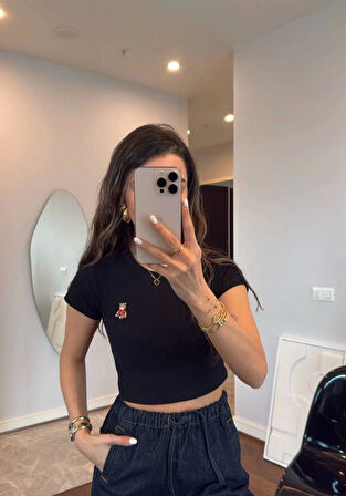 melfxxl Bisiklet Yaka Kısa Kollu Nakışlı Crop - Siyah