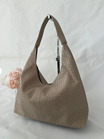 Örgü Deri Omuz Çantası Hobo Çanta – Omuz Askılı, Yumuşak Deri, Günlük & Şık Spacious Shoulder Bag