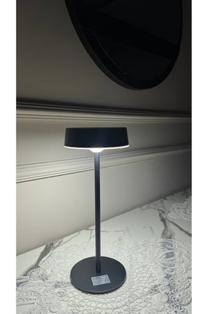Ct 8450 Dubai̇ Solar Sarjli Masa Lambasi