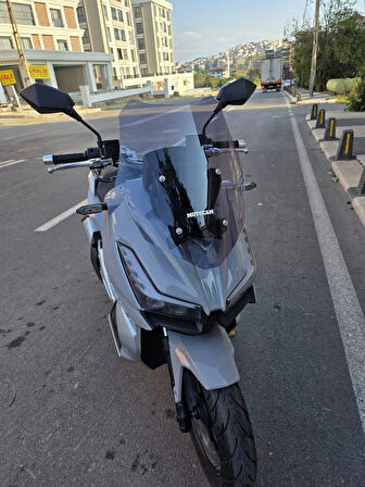 MOTOCAM Moto Gusto Dream 150 Ön Cam 2023-2025 Model 49cm Füme Renkli 4mm SPOR CAM