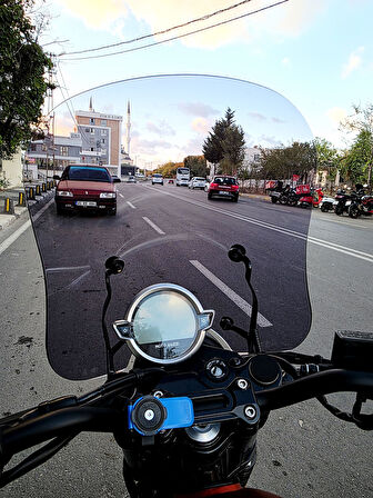 MOTOCAM Moto Guzzi V7 Stone Siperlik Ön Cam 2021-2023 Model 53cm Füme Renkli 4mm APARATSIZDIR