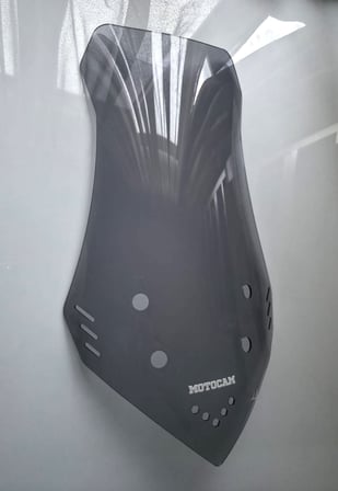 MOTOCAM Mondial Strada 125 Ön Cam 2023-2026 Model 65cm Füme Renkli 4mm