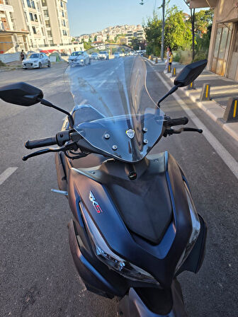 MOTOCAM Motolüx IST 34  Siperlik Ön Cam 2025 Model 43cm Şeffaf Renkli 4mm KISA SPORTİF