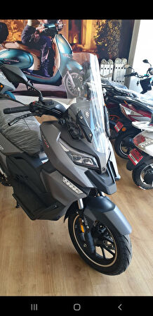 MOTOCAM Motolüx RT2 Ragner Siperlik Ön Cam 2023-2025 Model 56cm Şeffaf Renkli 4mm UZUN CAM