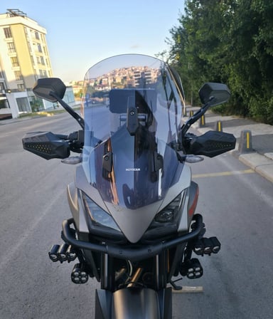 MOTOCAM Moto Morini X-Cape 650  Ön Cam 2019-2026 Model 48cm Füme Renkli 4mm UZUN