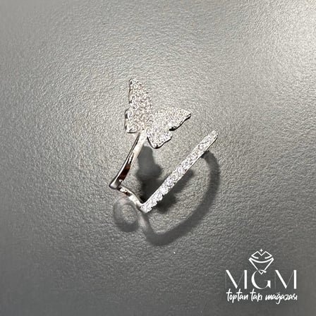 Zirkon Taşlı Kelebek Detaylı Küpe - Kp00127