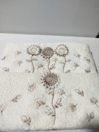Mercan El İşi 3D Çiçekli 2 li Set (1 Adet 30x50 cm ve 1 Adet 50x90 cm )%100 Pamuk